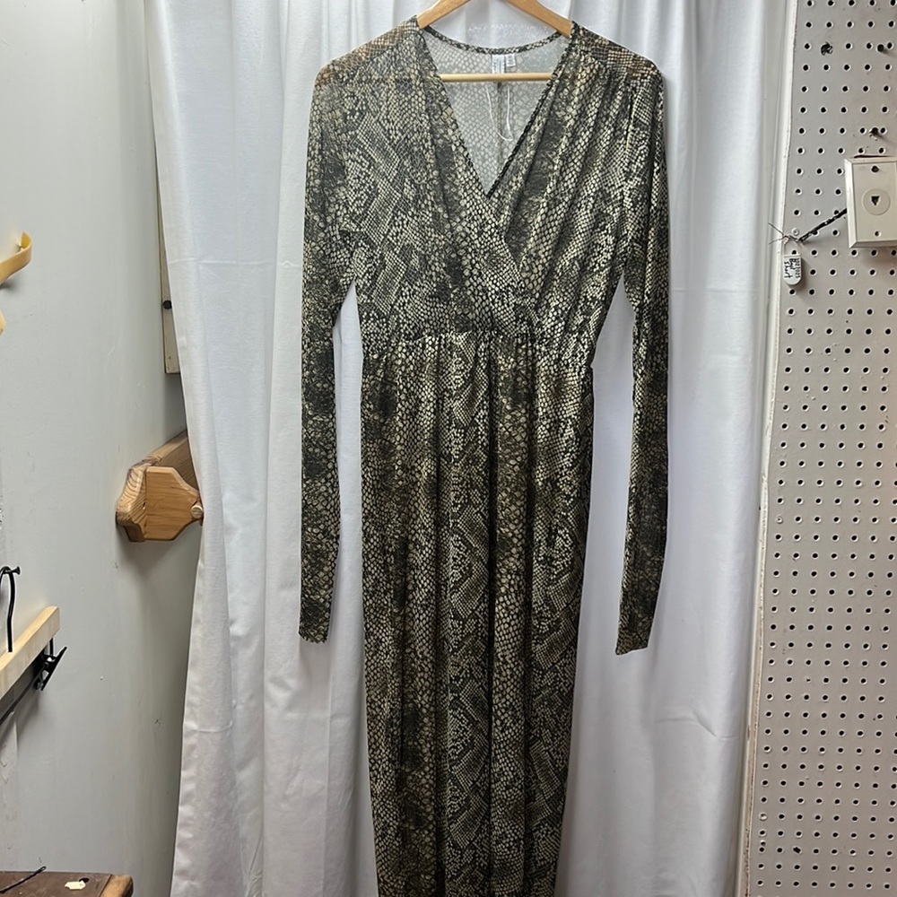 & other stories Stockholm Atelier Green Snake Print Shear Maxi Dress- 8